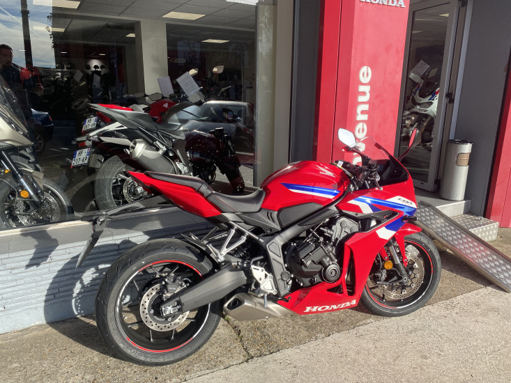 CBR 650 R E-CLUTCH - CORBEIL-ESSONNES