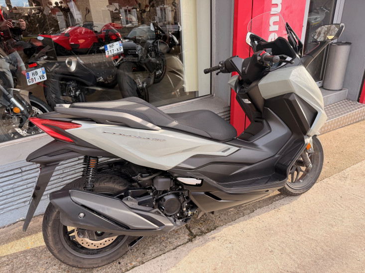 FORZA 350 - CORBEIL-ESSONNES