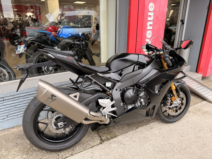 CBR 1000 RR-R SP - CORBEIL-ESSONNES