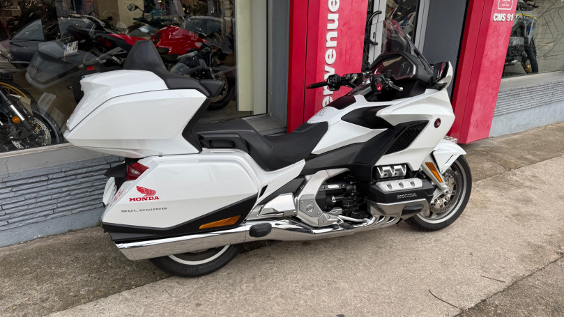 GOLDWING 1800 TOURING DCT - CORBEIL-ESSONNES