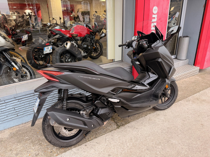 FORZA 125 - CORBEIL-ESSONNES