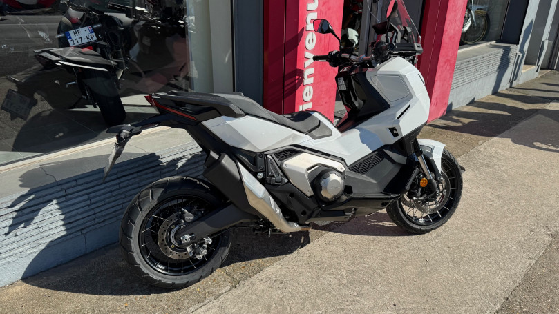 ADV 750 - CORBEIL-ESSONNES