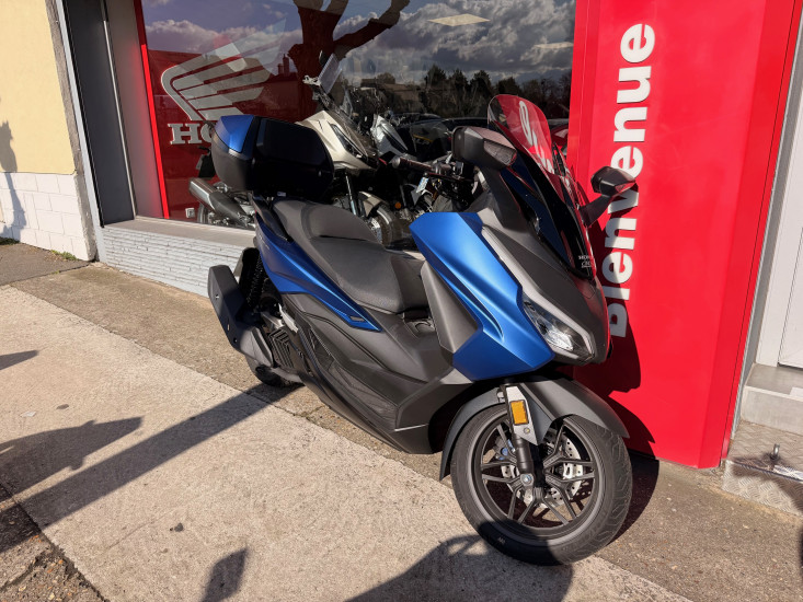 FORZA 125 TOP BOX - CORBEIL-ESSONNES