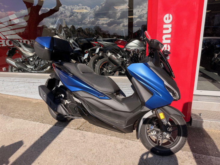 FORZA 125 TOP BOX - CORBEIL-ESSONNES