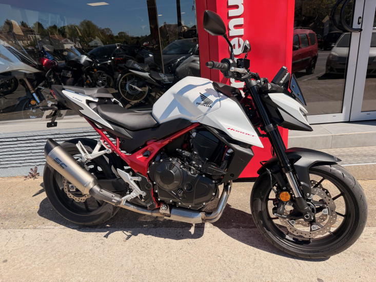 HORNET 750 SC PROJECT - CORBEIL-ESSONNES