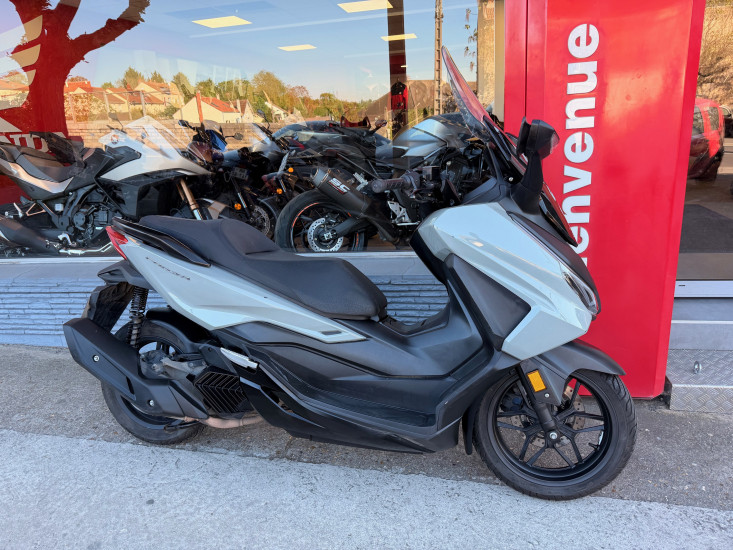 FORZA 125 - CORBEIL-ESSONNES