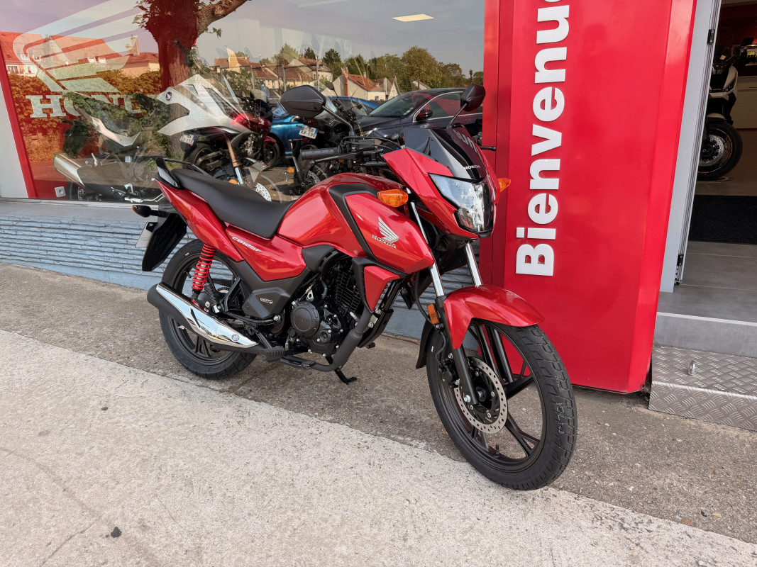 HONDA NSS FORZA 300 A DESTINATION MOTO  TREGUEUX 